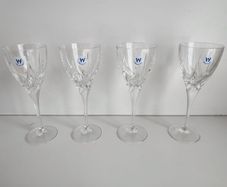Fancy Crystal 4 white wine glasses elegance exclusive Wedgewood exclusive set