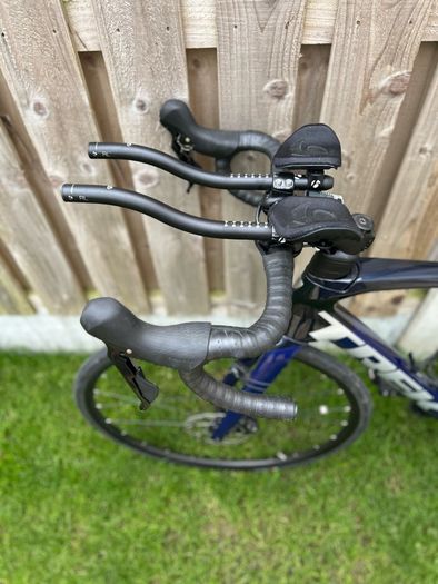 TREK Road Bike Emonda SL 5 Shimano 105 Disc Road Bike 2023, Size 56cm
