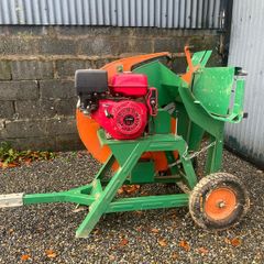 Petrol Log Saw