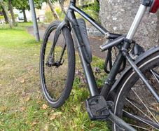 Bike (Trek LXR FX2) + lights + all in one chain spray + high Vis + two U locks + air pump