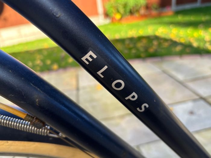 Ladies bicycle.
