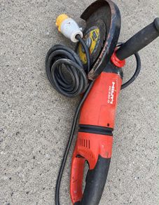 Hilti DC 230-D 230mm/9-inch angle grinder