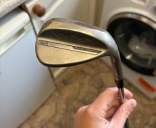 Titleist Vokey SM10 56