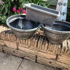 plant pots x 3