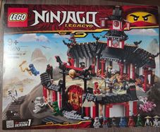lego ninjago