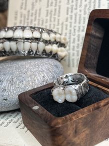 1 Pair of Teeth Tooth Fairy Oddity Curiosity Ring Goth Gift