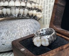 1 Pair of Teeth Tooth Fairy Oddity Curiosity Ring Goth Gift