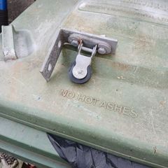 pulley on angle bracket.