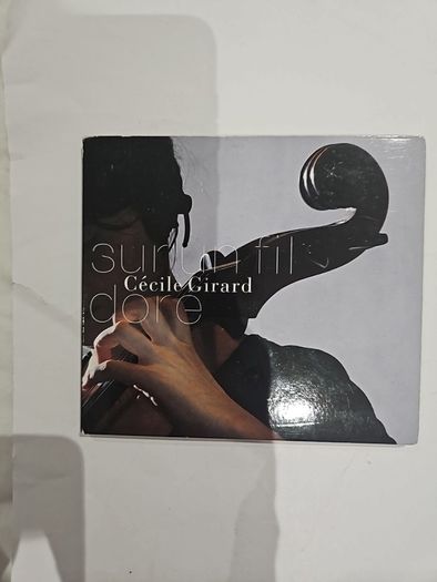 Cicile Girard - Sur Un Fil Dore.