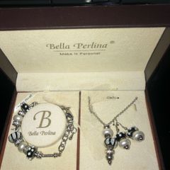 Ladies bracelet necklace and earrings