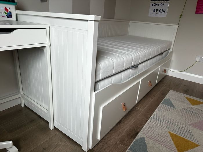 ikea hemnes bed with mattresses