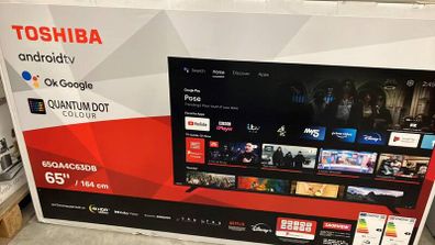 65" Smart TV Android