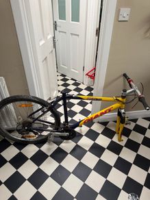 Giant boulder mountain bike