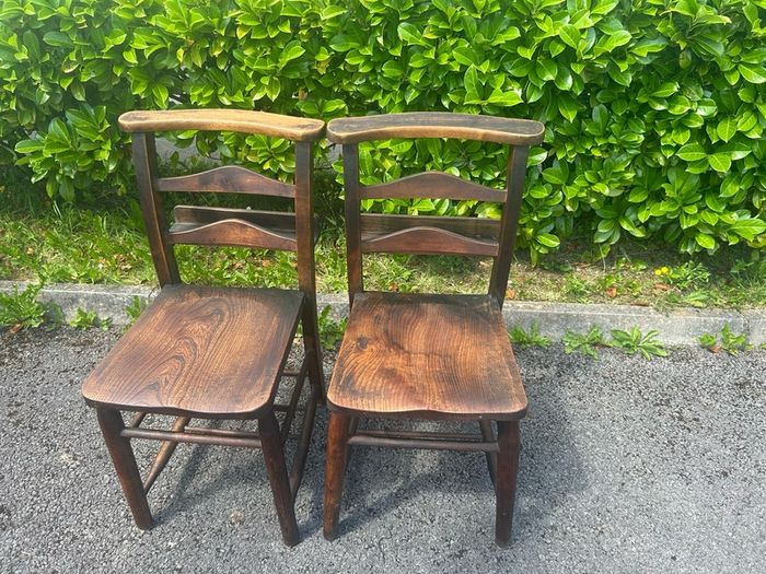 church chairs