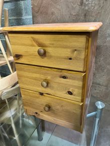Pine locker