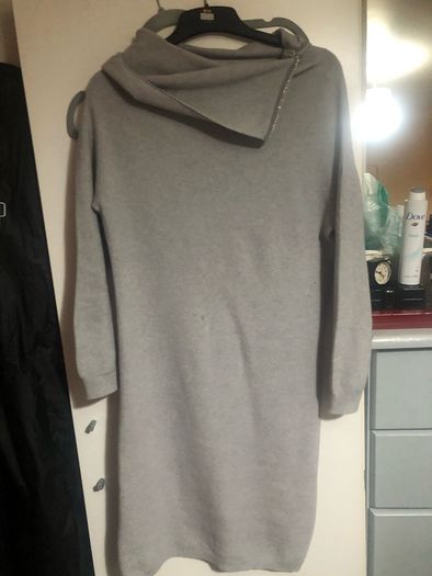 Ladies stunning dress size 8