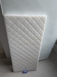 cot and crib mattress