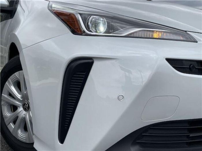 Toyota Prius in excellent condition for sale 2021