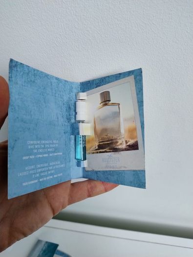 BNIP Hollister California Wave Eau de Toilette Miniature Sample