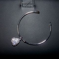 Beautiful bracelet with a Heart-shaped charm