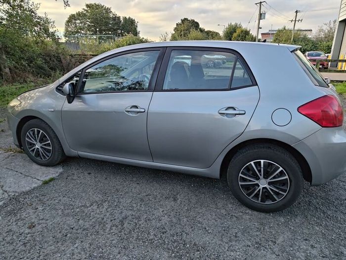 2010 Toyota Auris