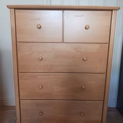 Chest of drawers