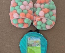 Baby ball pit