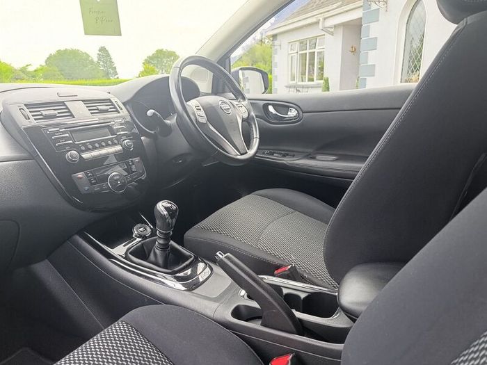 Nissan Pulsar 1.2 Petrol Sv 5dr -  Low Mileage