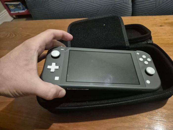 Nintendo Switch Lite