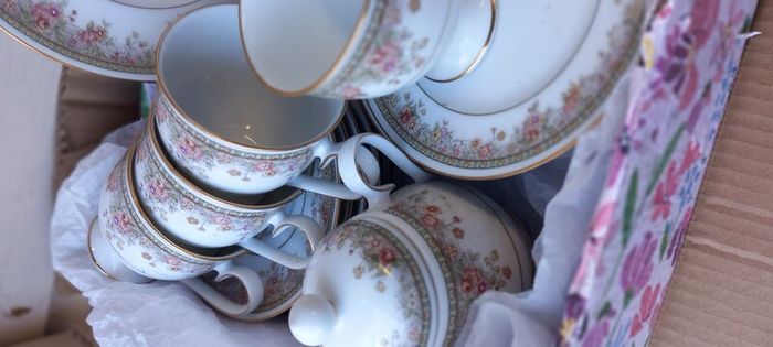 Nortitake 21piece Tea Set