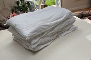 4 pillows