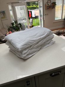 4 pillows