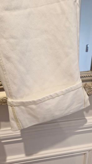 Much sought after halara jeans