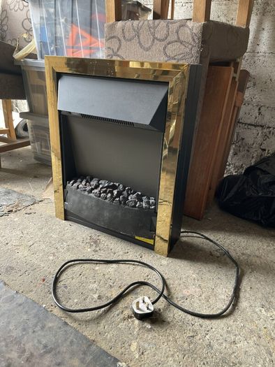 Free electric fireplace