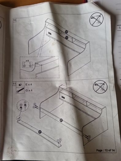Day bed single white priced to sell