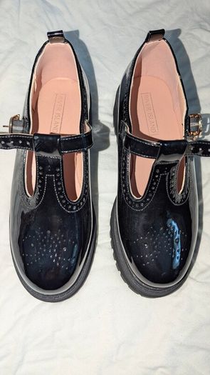 River Island Girls black mary jane heeled shoes UK5