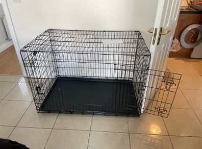 Extra Large Dog Crate. Only used 2-3 times, excellent condition