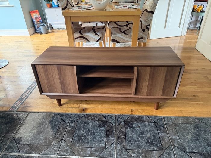 Retro tv stand