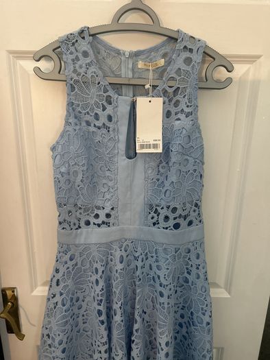 carries closet allyson collection dress RRP E100