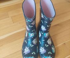 Girl's wellies