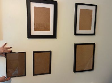 Assorted picture frames (5)