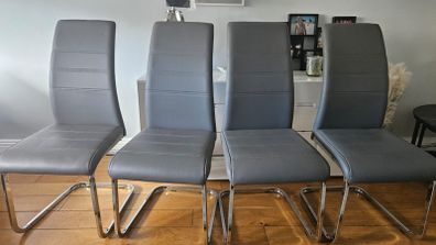 dining chairs