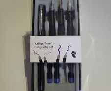 Caligraphy set