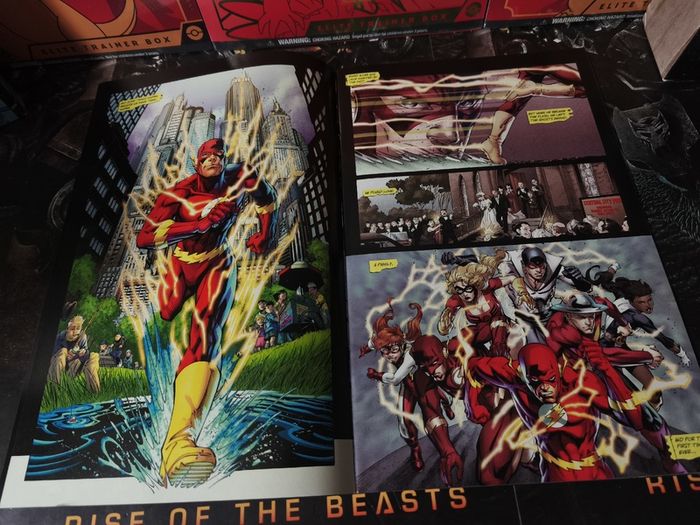 Flashpoint ! Issue #1 ! 1st Full App of Batman (Thomas Wayne) ! 1st App of Element Woman ! 1st App of Outsider (Michael Desai) ! 2011 ! by DC Comics !