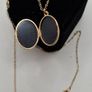 Vintage 9ct yellow gold locket necklace Image 4