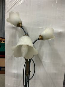 Floor lamp