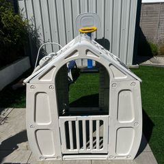 playhouse