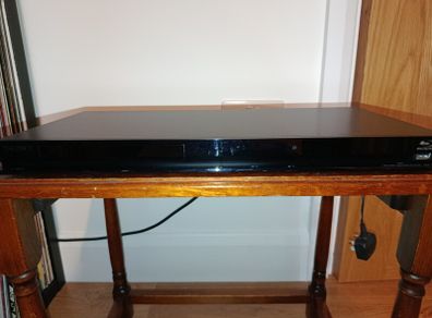 Sony BDP-S370 Blu-ray player