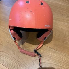 skiing helmet (7-11 years old)