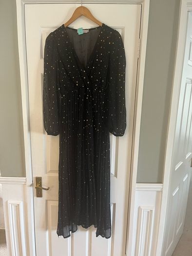 Black Chiffon Midi Dress